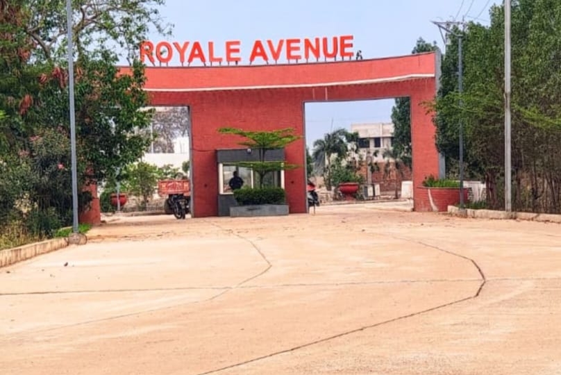 1000189236 Residential Plots for Sale in Vidhan Sabha Road, Raipur