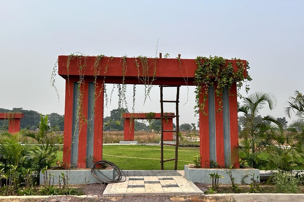 1000189247 Residential Plots for Sale in Vidhan Sabha Road, Raipur