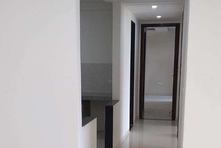 4 BHK Flat in Shankar Nagar